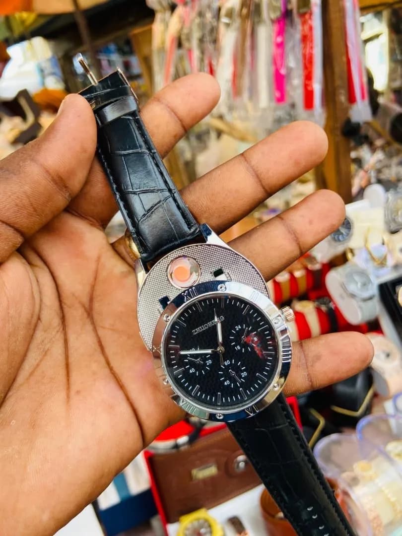 Montre avec Briquet 