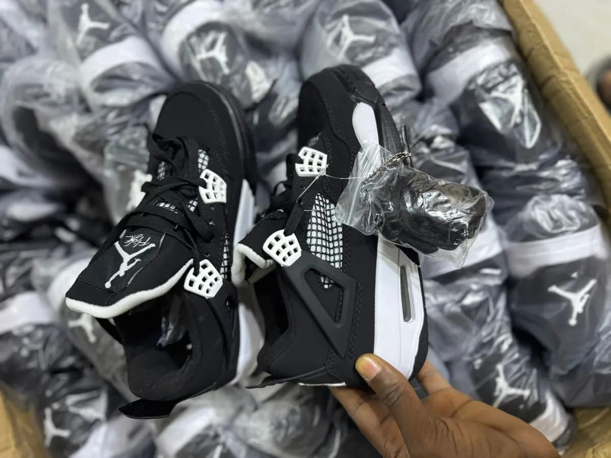 Air Jordan 4 Retro – Style Iconic