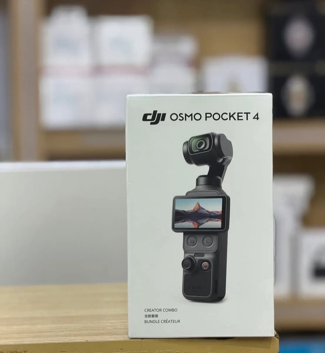 Dji OSMO Pocket 4 ( Créator Combo ) - Caméra de Poche  - 4