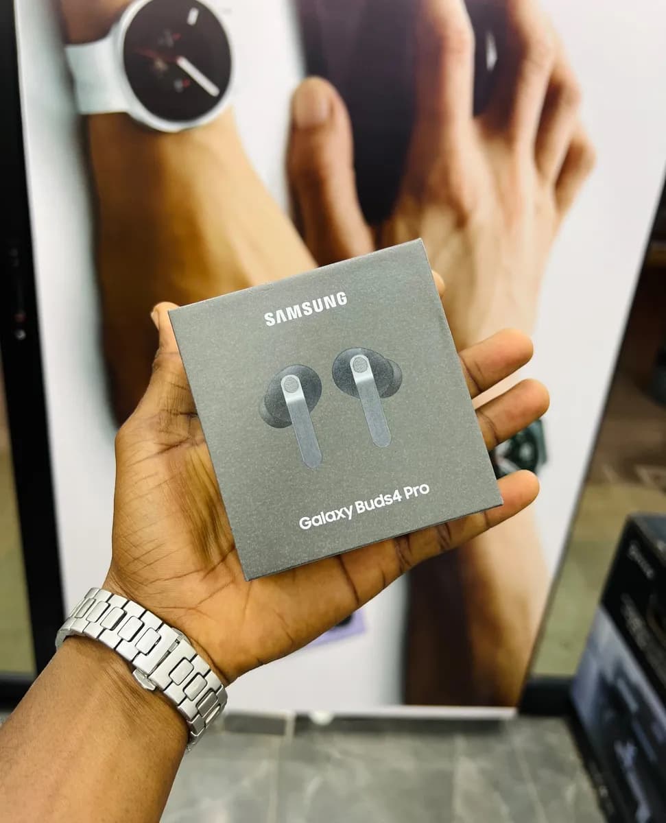 SAMSUNG GALAXY BUDS4 PRO
