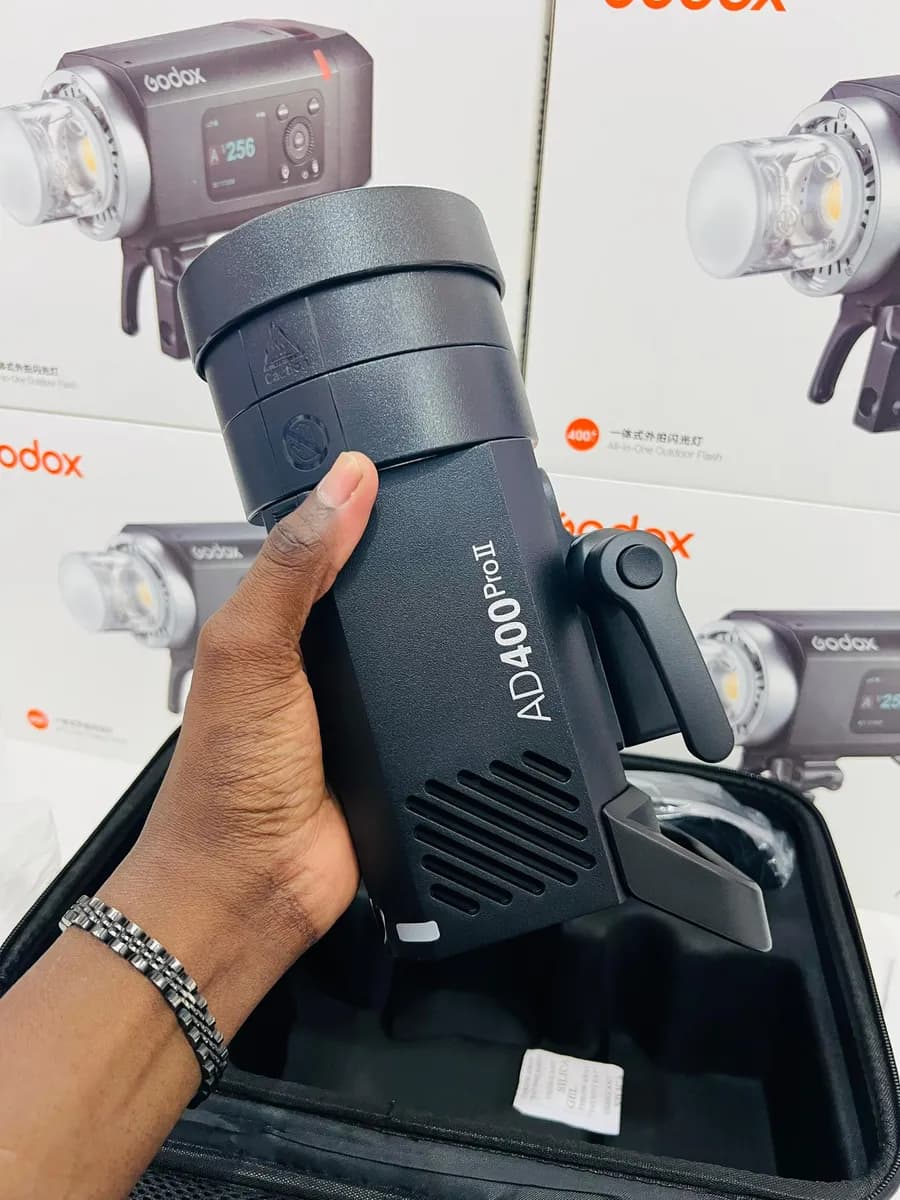📸 Godox AD400 Pro II 🏆 Flash All-in-One Professionnel 2