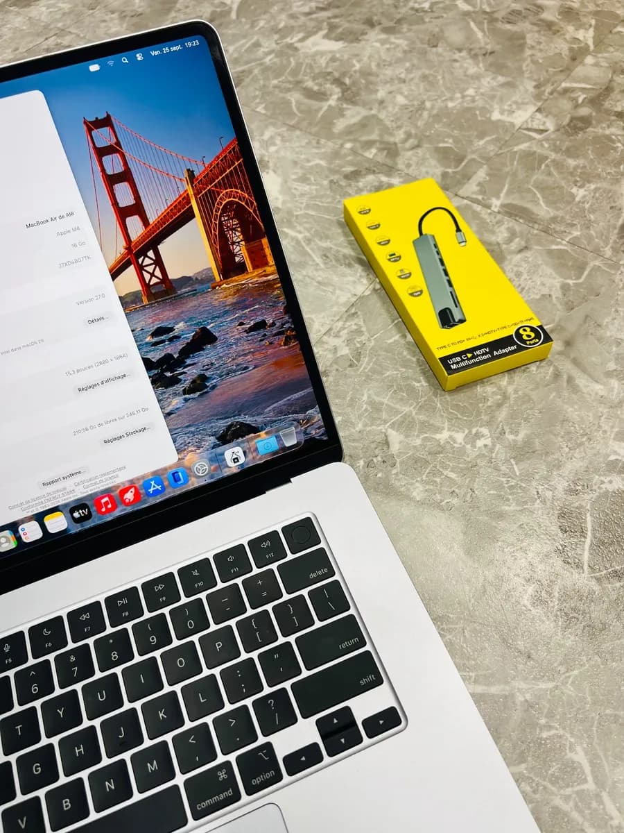 APPLE MACBOOK AIR 15" (PUCE M4)- 256Go 16Ram  - 3