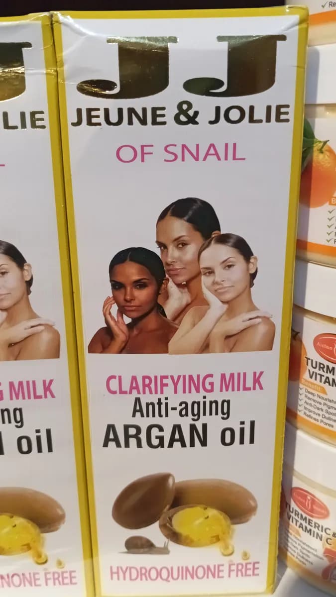 Le lait de beauté J.J.Jeune et jolie. 3